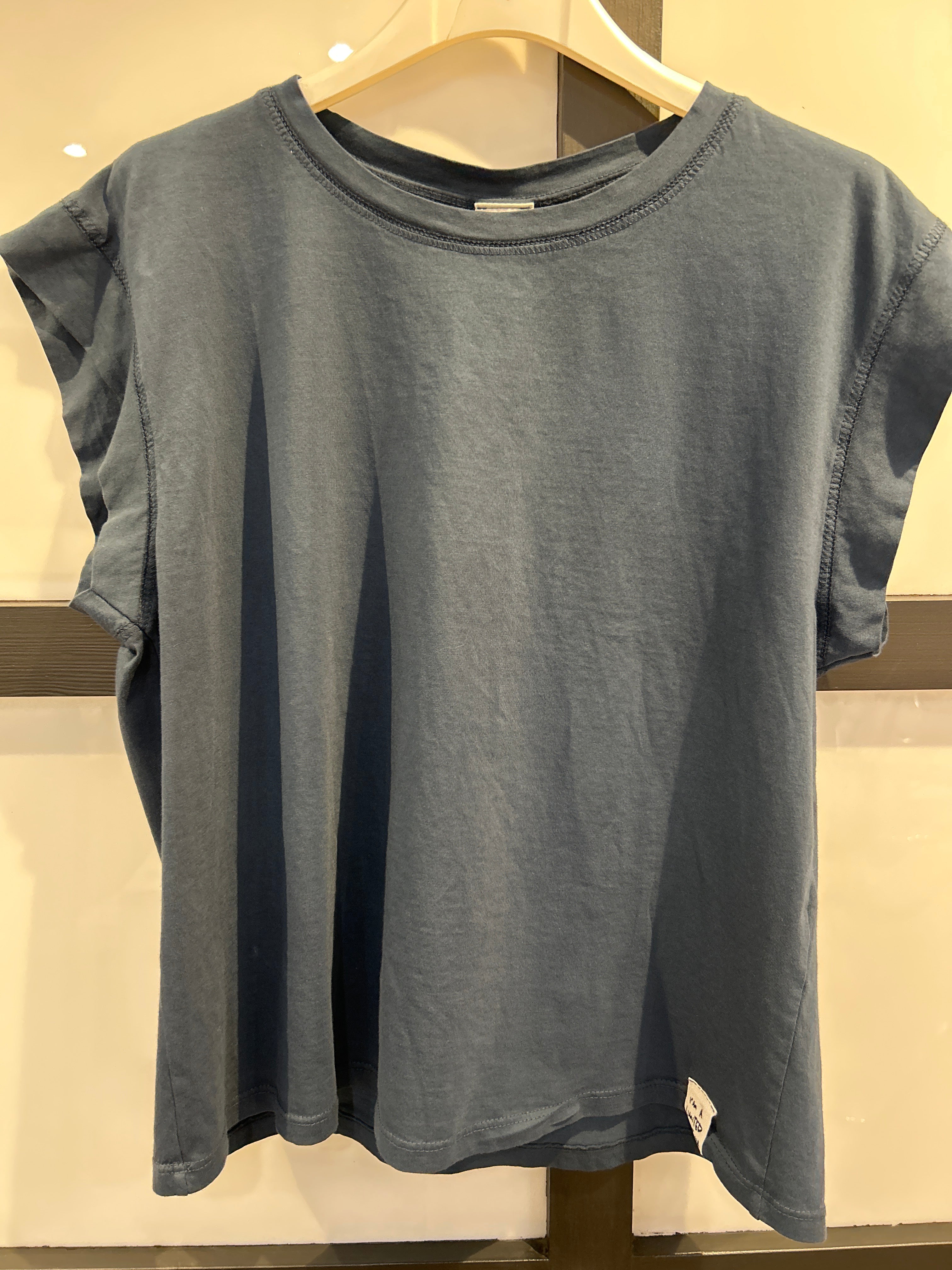 Camiseta Anna (varios colores)