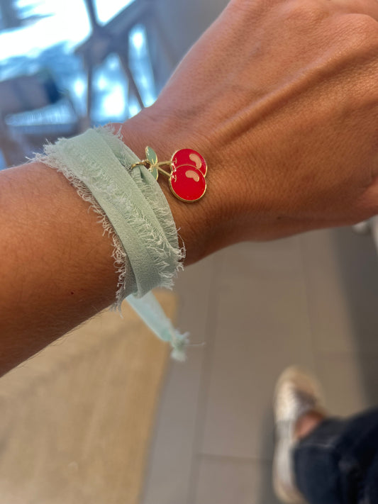 Pulsera Tela + Charm