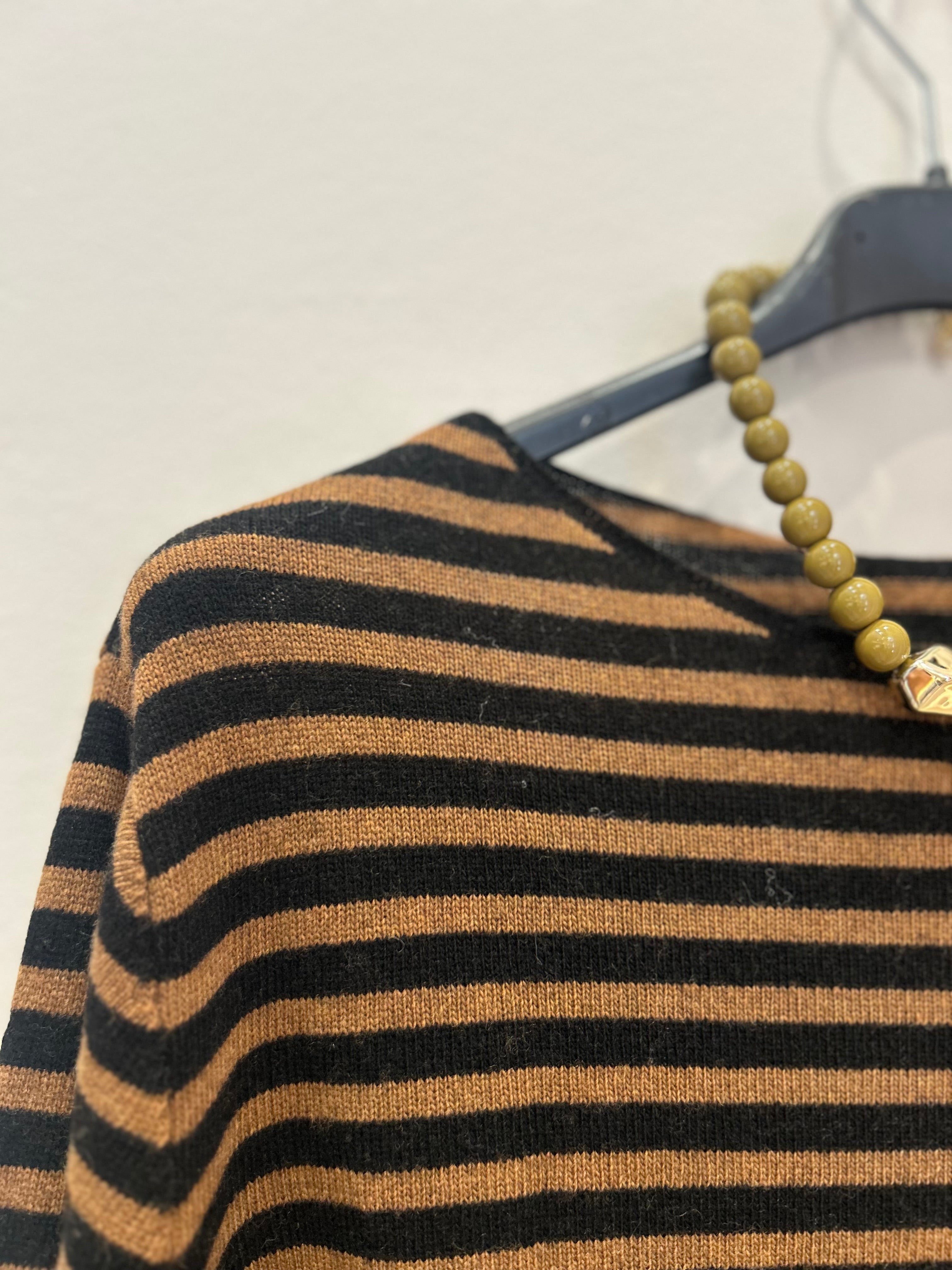 Jersey Rayas Marrón/ Negro